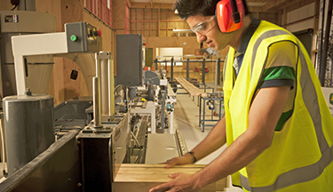 Applied Solid Wood Manufacturing Level 4 course thumbnail image