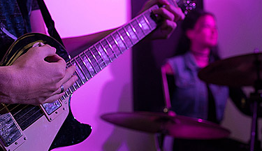 Diploma in Contemporary Music Performance course thumbnail image Diploma in Contemporary Music Performance course thumbnail image