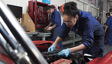 New Zealand Certificate in Automotive Engineering Level 3 course thumbnail image