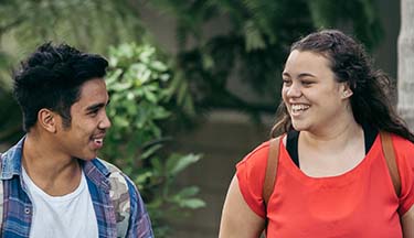 Toi Ohomai students walking around campus