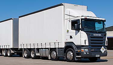 Truck used during truck driver courses in Tauranga