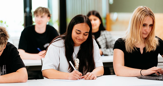 Toi Ohomai students in class