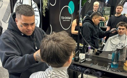 Barbering at CANVAS