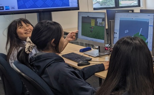 Students learn Roblox