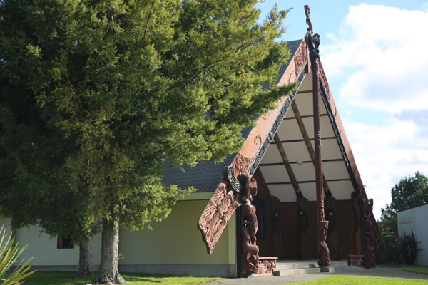 Tangatarua Marae