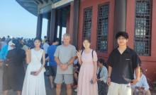Craig Searle with students in Qingdao